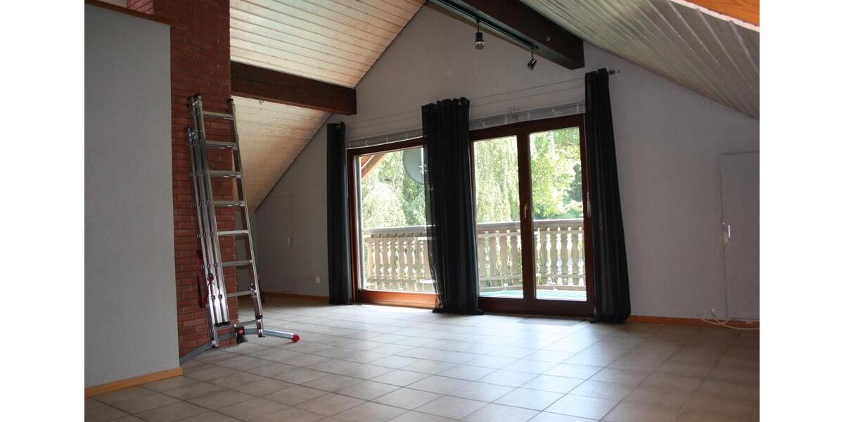 Einfamilienhaus Hachenburg - 6 Zimmer, 203 m&sup2;, 1.420&euro; | Angebot:26410432