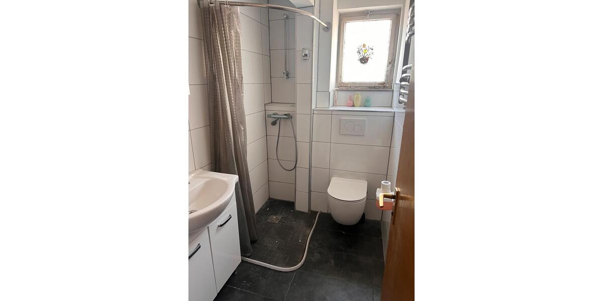 Erdgeschoßwohnung Besigheim - 3 Zimmer, 65 m&sup2;, 184.000&euro; | Angebot:27120854