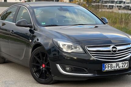 Opel Insignia 134.000 km 7.790 € Olching 82140