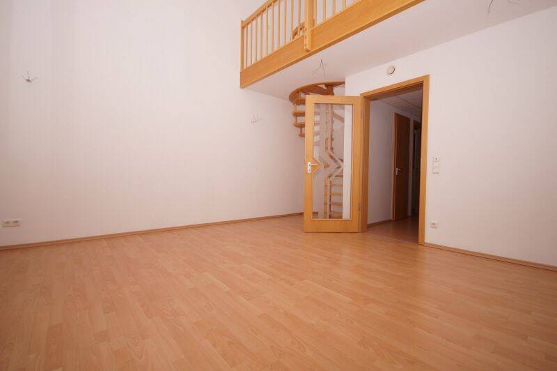 Etagenwohnung Minden Innenstadt - 2 Zimmer, 77 m&sup2;, 825&euro; | Angebot:26902088