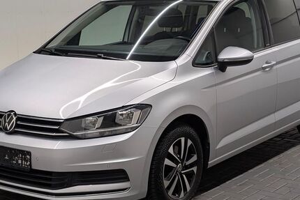 VW Touran 85.390 km 24.980 € Langenweddingen 39171