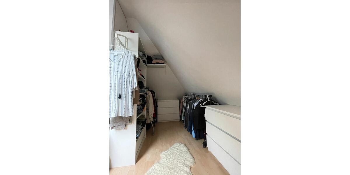 Dachgeschoßwohnung Stade Altländer Viertel - 3 Zimmer, 74 m&sup2;, 240.000&euro; | Angebot:27163140