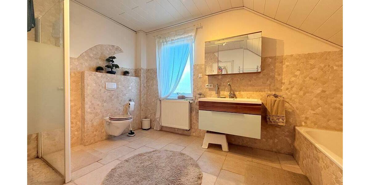 Einfamilienhaus Euskirchen Kleinbüllesheim - 4 Zimmer, 130 m&sup2;, 495.000&euro; | Angebot:26377586