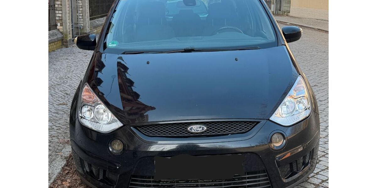 Ford S-Max 358.599 km 2.900 &euro; Potsdam 14467