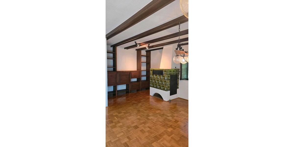 Reihenhaus Trossingen - 8 Zimmer, 192 m&sup2;, 490.000&euro; | Angebot:26906853