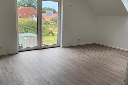 ANFRAGESTOPP! Schöne 4-Zi.-DG Wohnung im Zweifamilienhaus 4 zimmer