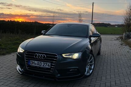 Audi A5 173.000 km 15.100 &euro; Twistringen 27239