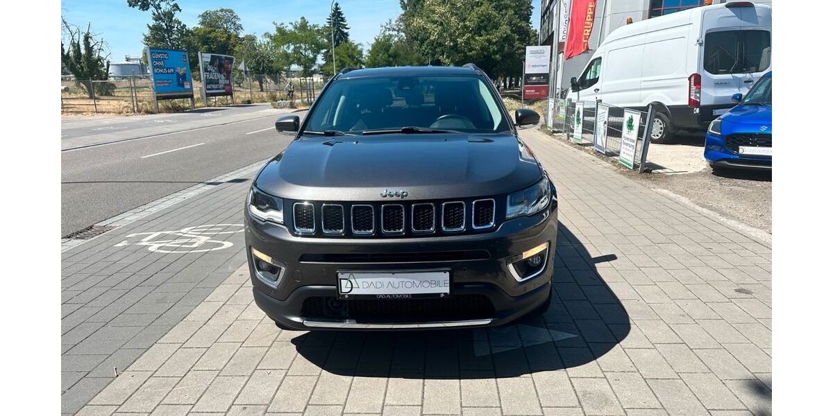 Jeep Compass 68.135 km 12.990 &euro; Freiburg 79108