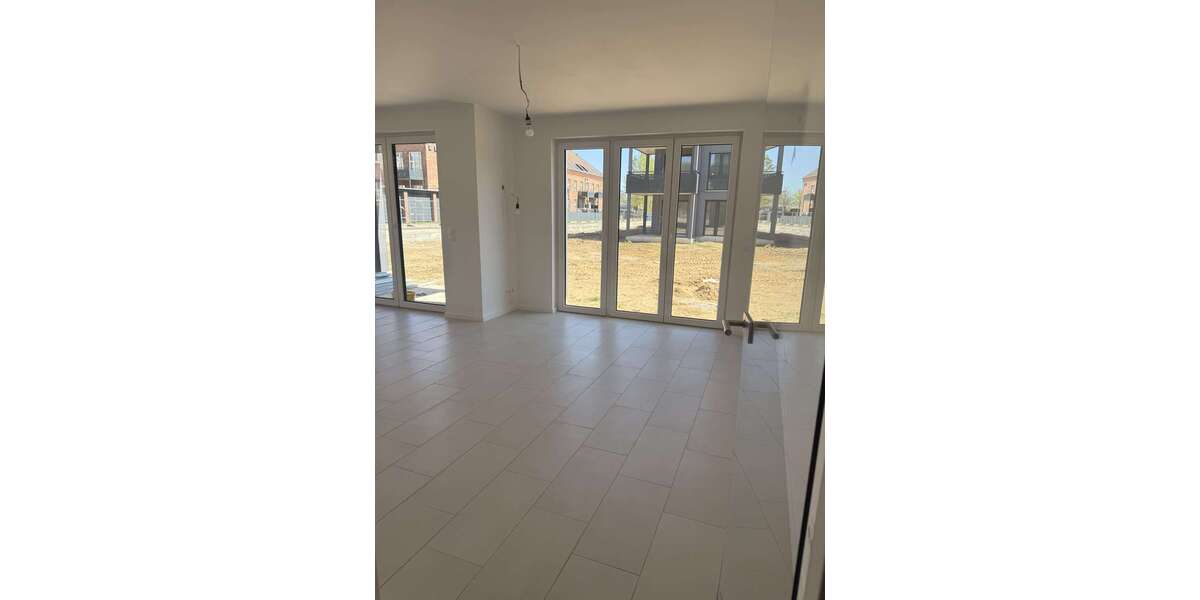 Etagenwohnung Bernau bei Berlin - 2 Zimmer, 86 m&sup2;, 1.240&euro; | Angebot:26682803