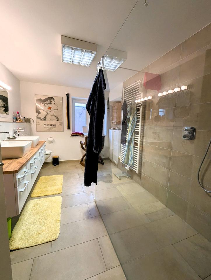 von PRIVAT - großzügig und wertig - Haus in Möhnesee-Körbecke