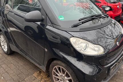 Smart ForTwo 79.600 km 4.450 &euro; Hamburg 22043