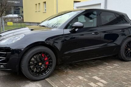 Porsche Macan 66.000 km 44.999 &euro; Rosenheim 83022