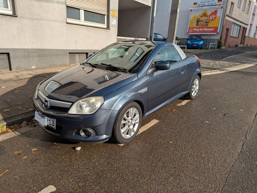 Opel Tigra 147.300 km 2.250 € Mülheim-Ruhr 45473