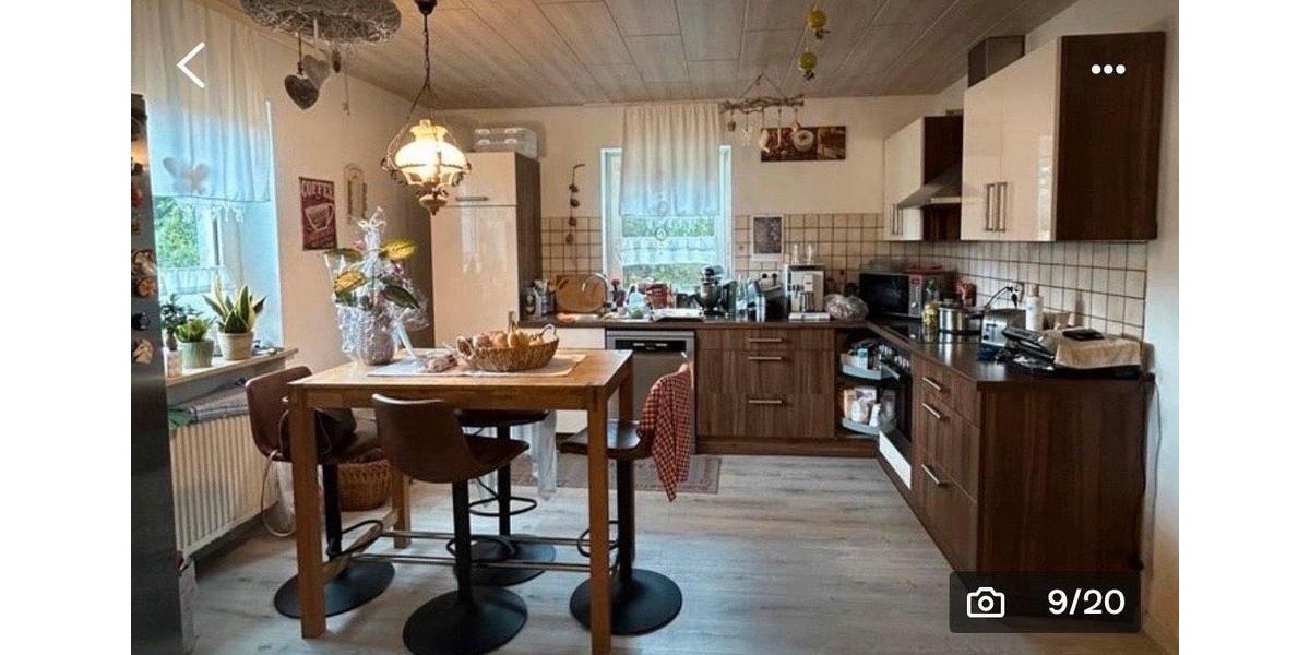 Einfamilienhaus Naila - 7 Zimmer, 798 m&sup2;, 259.000&euro; | Angebot:27137873