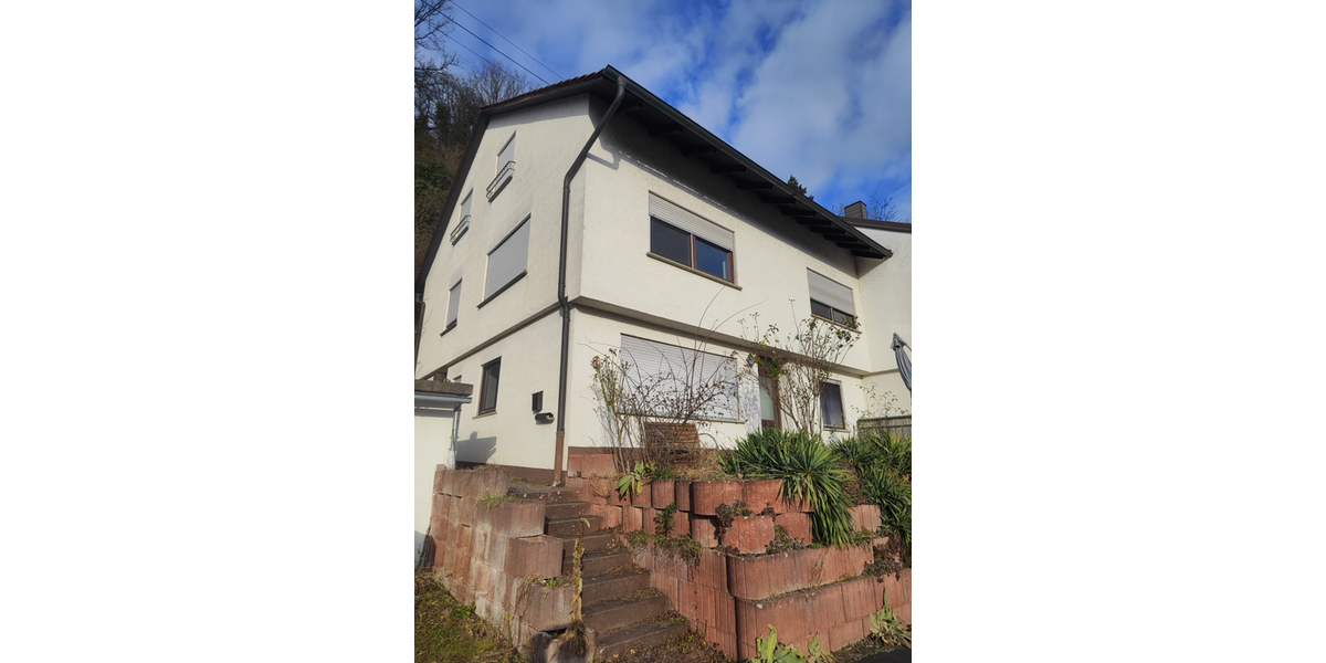 Haus zum Kaufen in Stadtprozelten 199.000 € 180 m² 7 zimmer