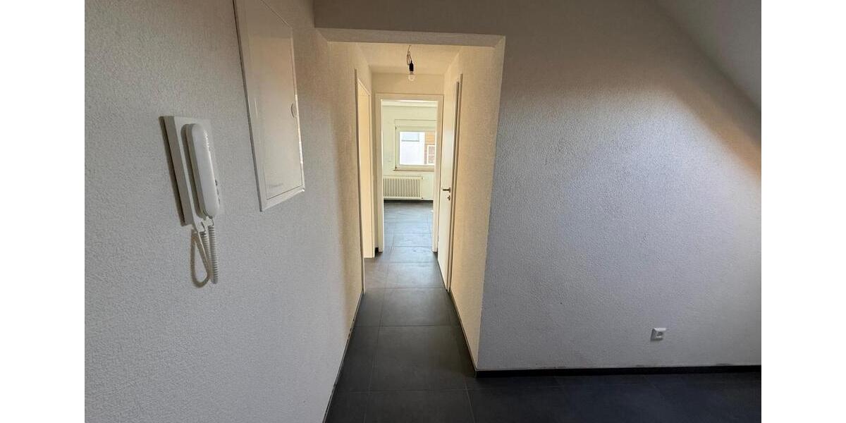 Dachgeschoßwohnung Aspach - 3 Zimmer, 75 m&sup2;, 1.250&euro; | Angebot:26305367