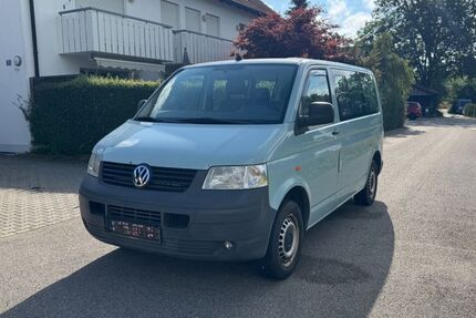 VW T5 Transporter 305.000 km 5.500 &euro; Feldkirchen 85622