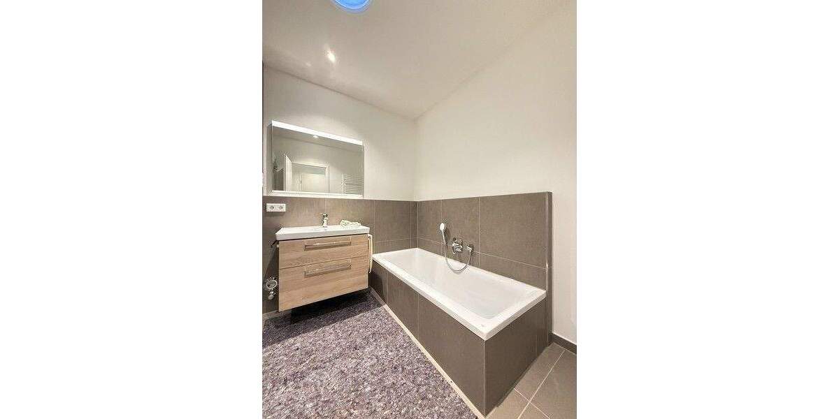 Exklusive 2-Zimmer-Neubau-Wohnung ganz oben - Wohnen auf Premium-Niveau in Röthenbach a.d. Pegnitz 2 zimmer