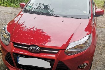 Ford Focus 161.000 km 5.900 &euro; Lausnitz 07806