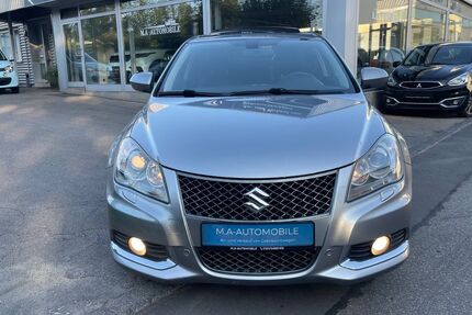 Suzuki Kizashi 115.000 km 7.490 &euro; Marbach am Neckar 71672