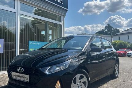 Hyundai i20 16.642 km 16.490 € Soest 59494