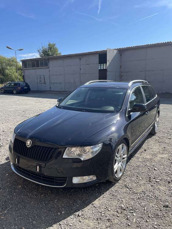 Skoda Superb 261.315 km 6.000 € Oettersdorf 07907