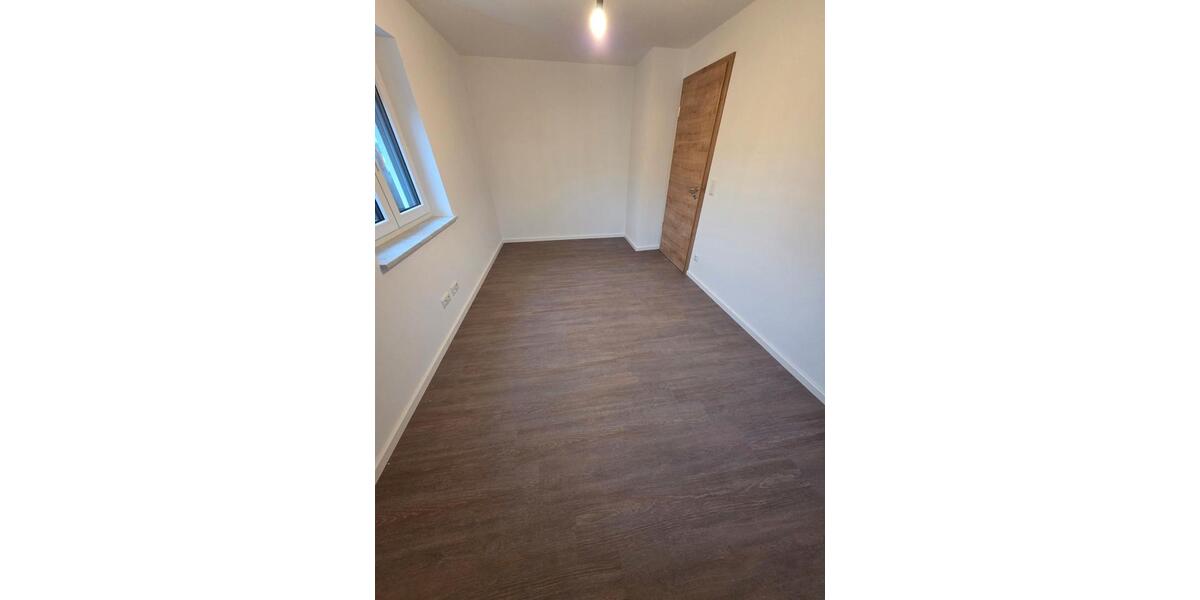 Doppelhaushälfte Simbach - 5 Zimmer, 157 m&sup2;, 1.300&euro; | Angebot:26634668