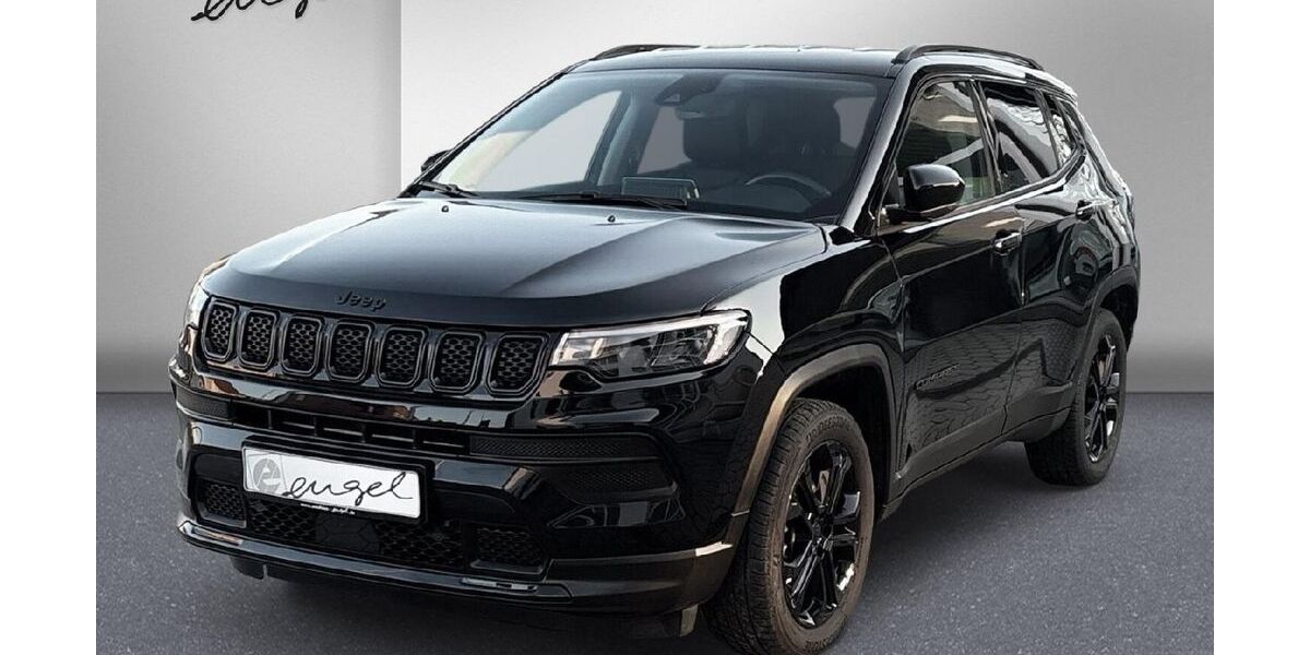 Jeep Compass 26.900 km 22.489 &euro; Wunsiedel 95632