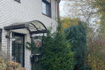 Haus Ganderkesee - 4 Zimmer, 140 m&sup2;, 320.000&euro; | Angebot:25993040