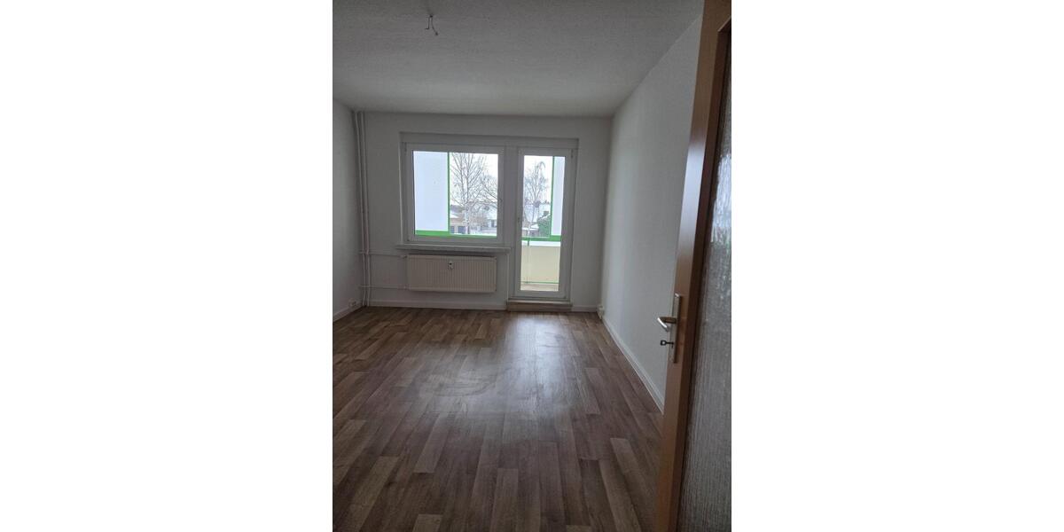 Etagenwohnung Seehausen (Altmark) - 2 Zimmer, 50 m&sup2;, 300&euro; | Angebot:24698920