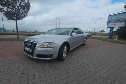 Audi A8 250.000 km 4.900 &euro; Bremerhaven 27576