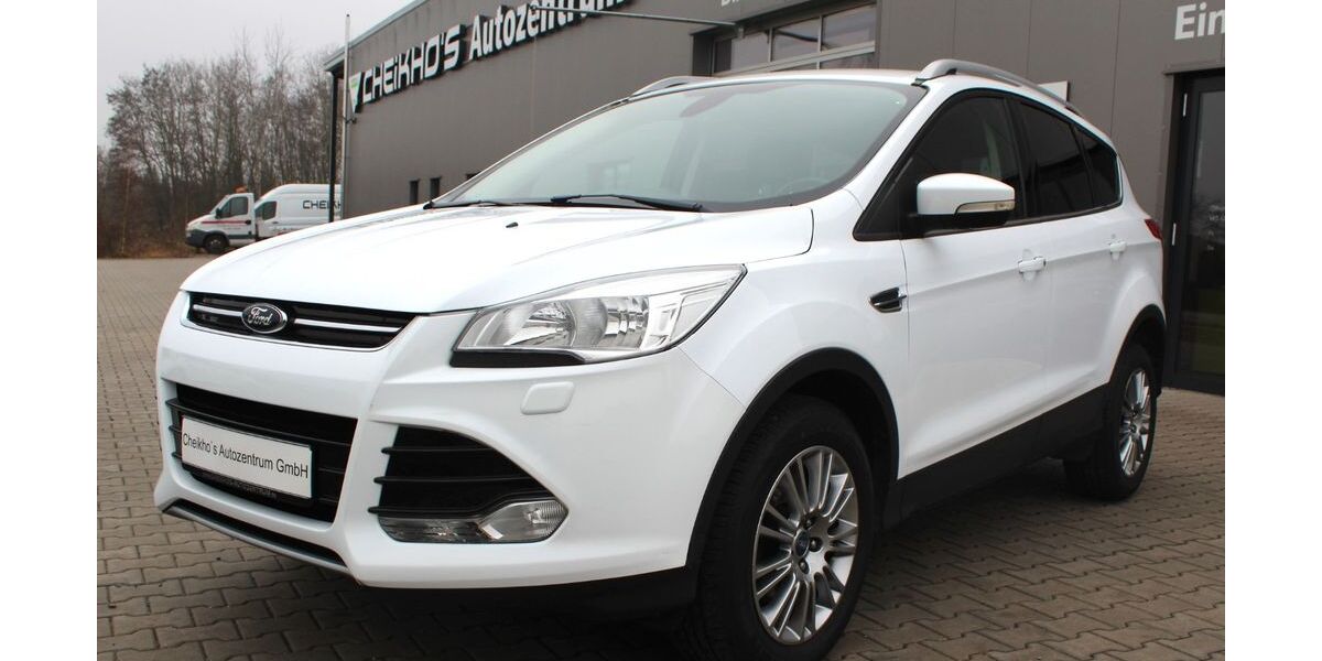 Ford Kuga 125.500 km 7.900 &euro; Maxhütte-Haidhof 93142
