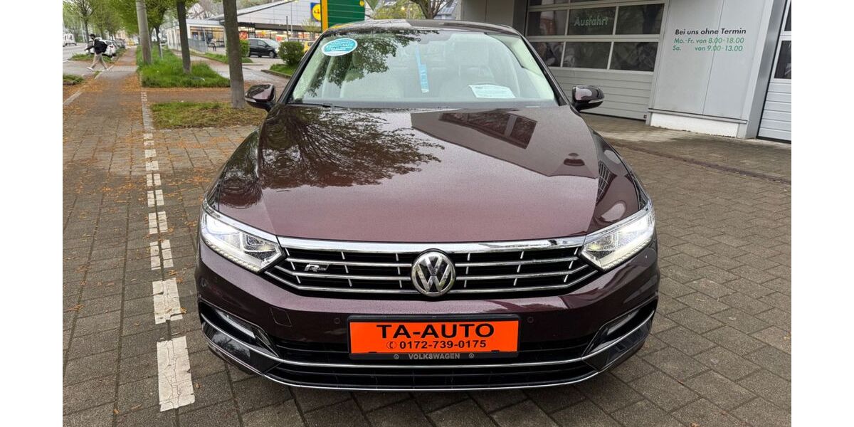 VW Passat 79.998 km 14.999 &euro; Esslingen am Neckar 73733
