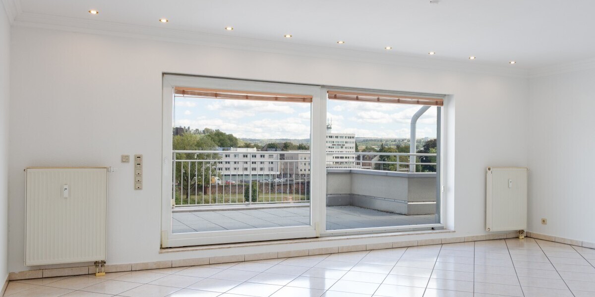 Wohnen mit tollem Moselblick-Attraktive Penthousewohnung mit eigenem Aufzugsausgang an der Mosel - Einfamilienhaus Trier Feyen-Weismark | Angebot:27333619