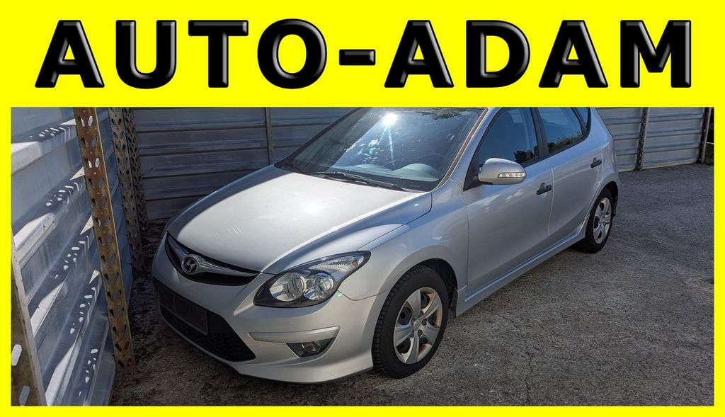 Hyundai i30 273.684 km 2.100 &euro; Lübeck 23556