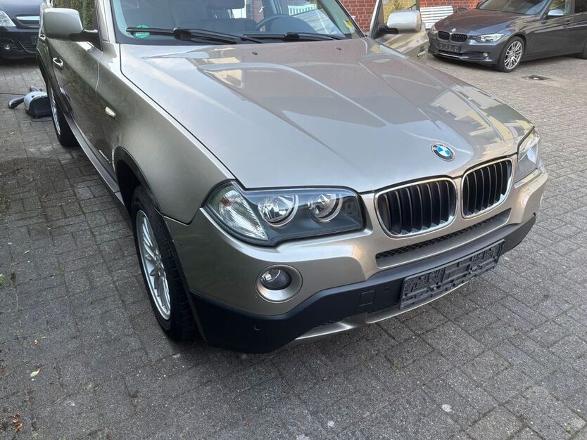 BMW X3 271.500 km 4.000 € Münster 48161