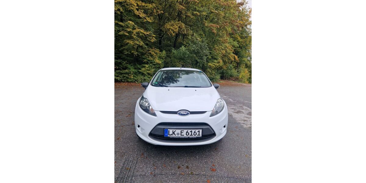 Ford Fiesta 142.000 km 2.990 &euro; Hüllhorst 32609