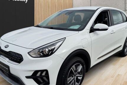 Kia Niro 106.483 km 17.980 € Quakenbrück 49610