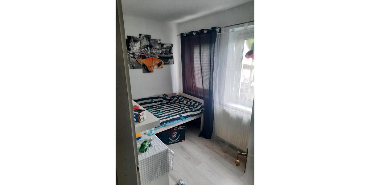 Mehrfamilienhaus, Wohnhaus Küstriner Vorland - 8 Zimmer, 206 m&sup2;, 120.000&euro; | Angebot:26932991