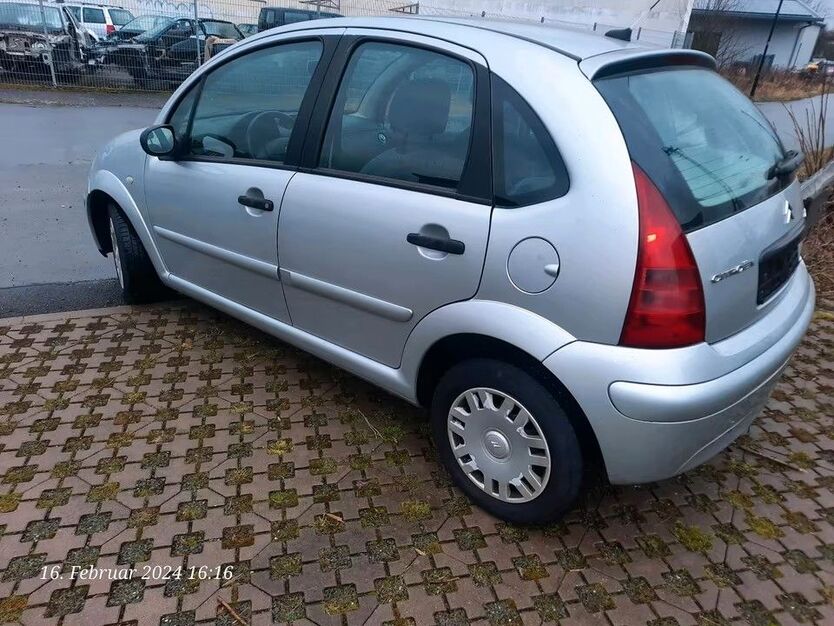 Citroen C3 200.000 km 1.999 € Bohmte 49163