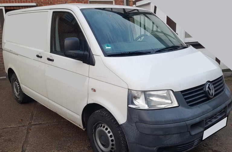 VW T5 Transporter 258.000 km 5.990 € Oelde 59302