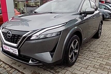 Nissan Qashqai 60.898 km 22.760 &euro; München 81677