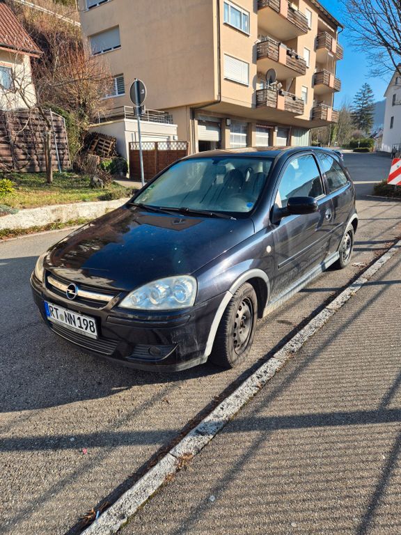 Opel Corsa 146.600 km 629 € Bad Urach 72574