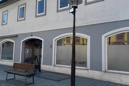 Gewerbeobjekt Lichtenfels - 2.470&euro; | Angebot:25905501