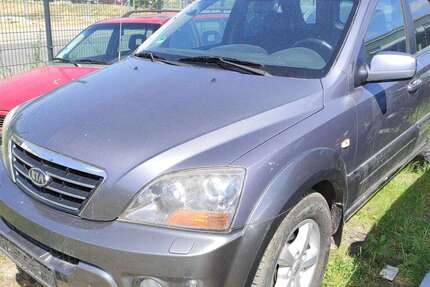 Kia Sorento 296.541 km 799 € Biebesheim 64584