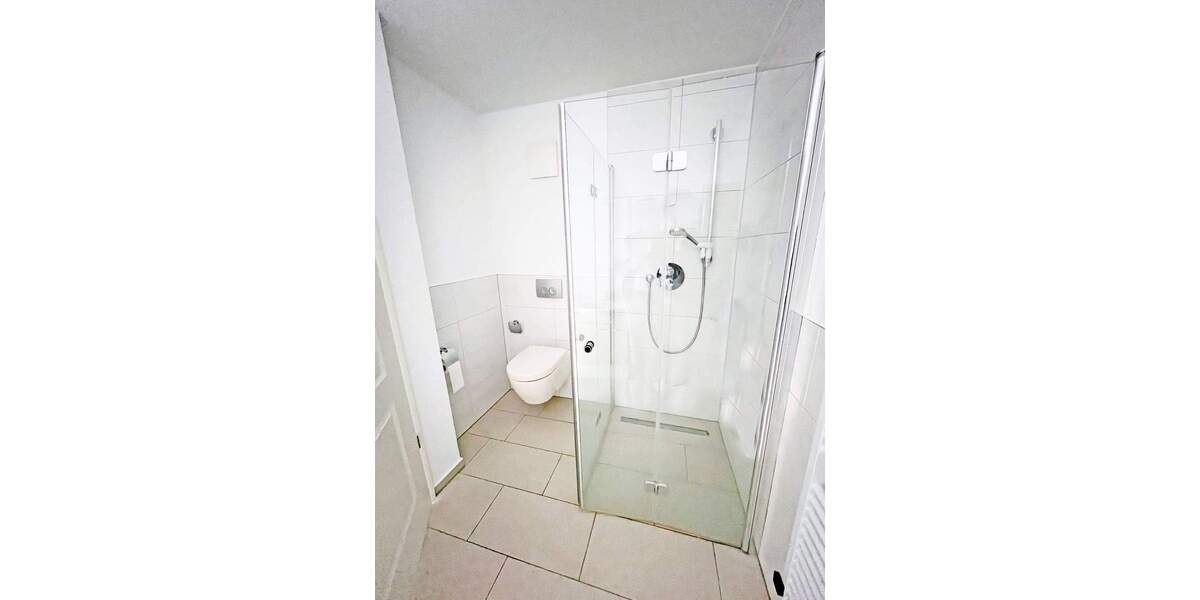 Etagenwohnung Schwerte Wandhofen - 2 Zimmer, 88 m&sup2;, 880&euro; | Angebot:24675618