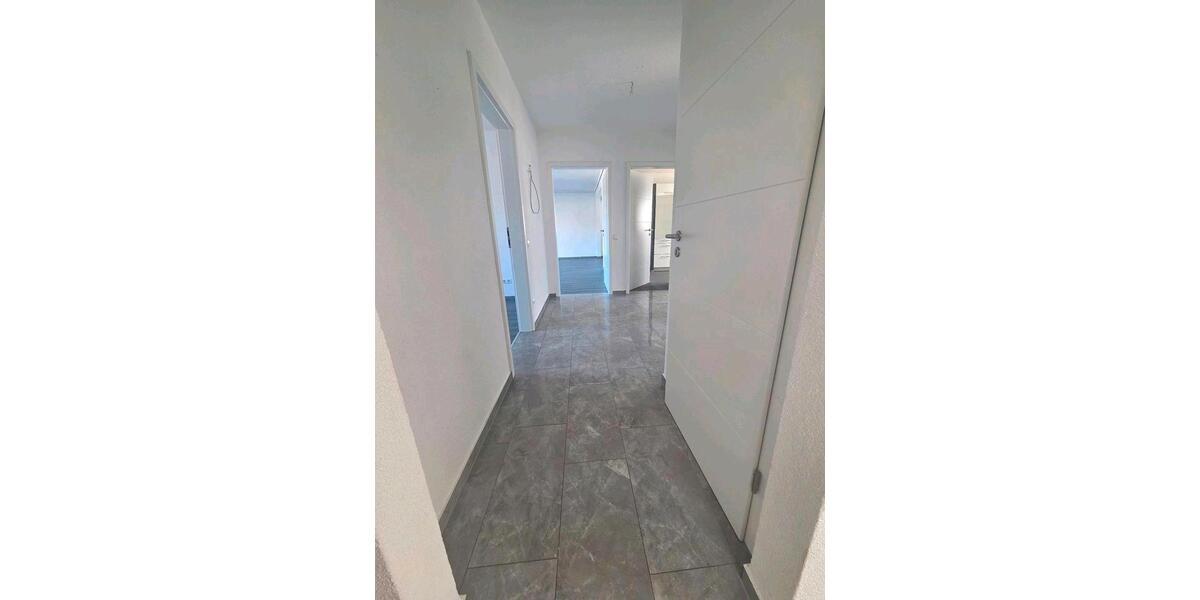 Einfamilienhaus Albstadt Gemarkung Burgfelden - 7 Zimmer, 179 m&sup2;, 419.000&euro; | Angebot:26699351