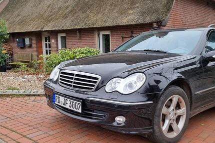 Mercedes-Benz 230 80.000 km 8.700 &euro; Ottendorf 24107