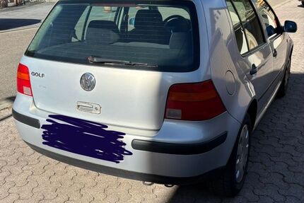 VW Golf 134.000 km 700 &euro; Waldkirch 79183