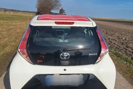 Toyota Aygo (X) 81.000 km 6.200 &euro; Türkheim 86842